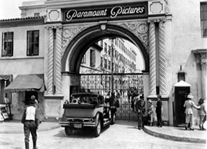 Paramount Gate in "Sunset Blvd."
