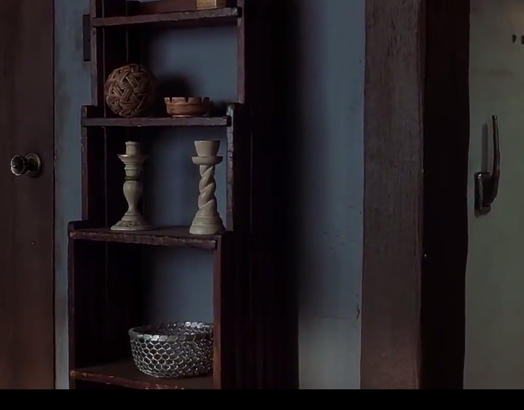 Sierra Bonita shelves.png