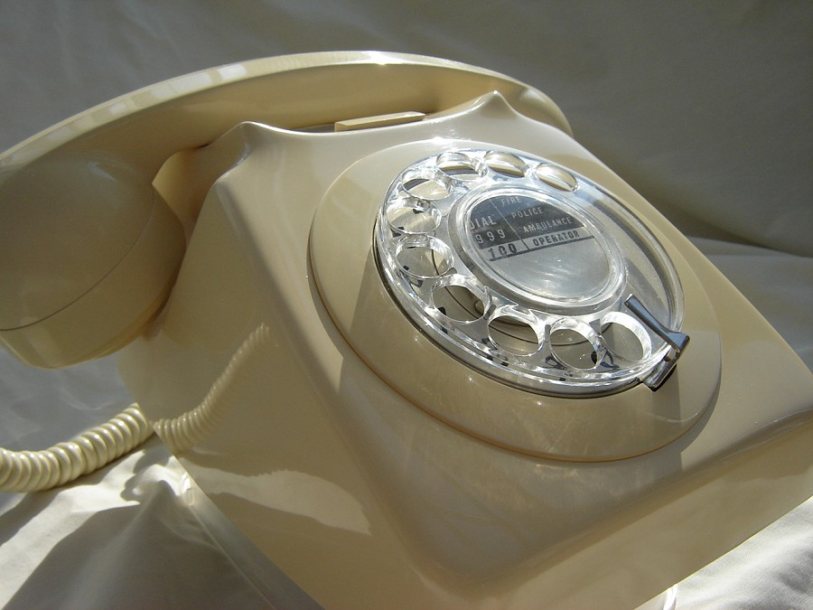 Ivory 746 phone.jpg (106.32 KiB) Viewed 19371 times Ivory 746 phone.jpg